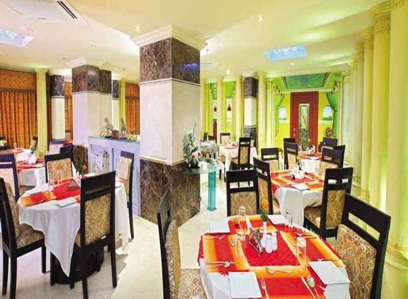 翡翠套房酒店 Kochi 外观 照片